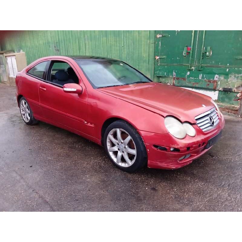 mercedes-benz clase c (w203) sportcoupe del año 2001