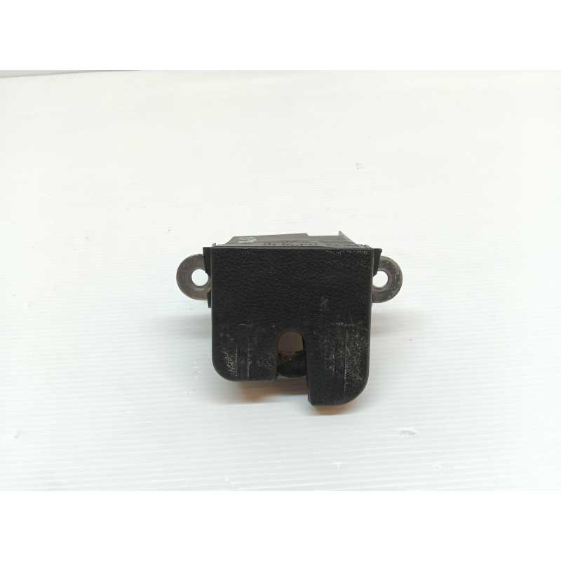 Recambio de cerradura maletero / porton para volkswagen golf v (1k1) 1.9 tdi referencia OEM IAM 3C9827645A  