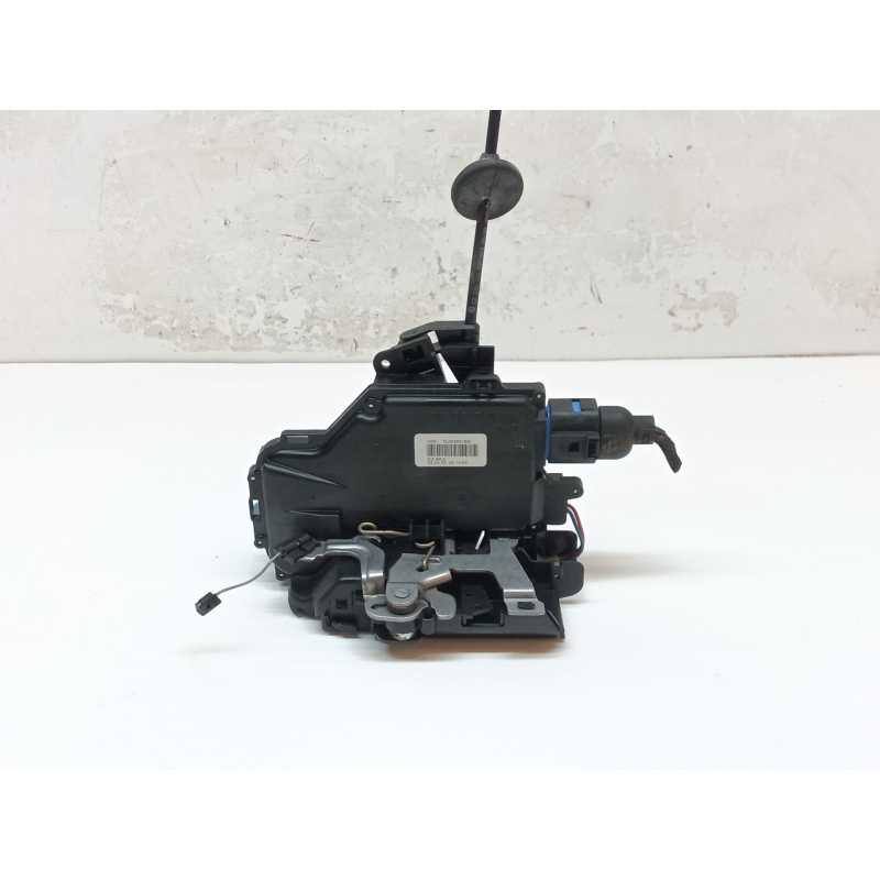 Recambio de cerradura puerta trasera derecha para volkswagen golf v (1k1) 1.9 tdi referencia OEM IAM 7L0839016D  