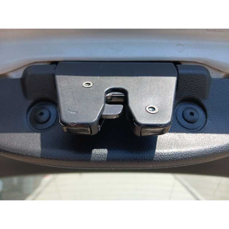 Recambio de cerradura maletero / porton para bmw 1 (e87) 116 i referencia OEM IAM   
