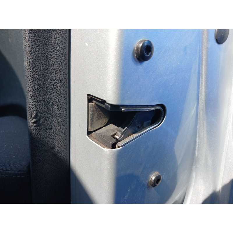 Recambio de cerradura puerta delantera derecha para bmw 1 (e87) 116 i referencia OEM IAM   