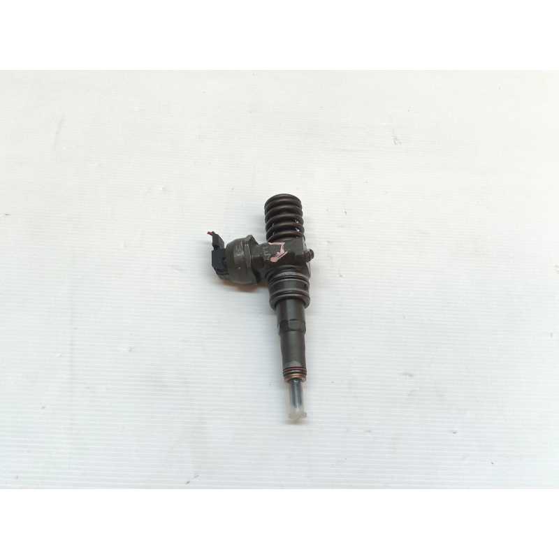 Recambio de inyector para volkswagen golf v (1k1) 1.9 tdi referencia OEM IAM 038130073BN 0414720313 