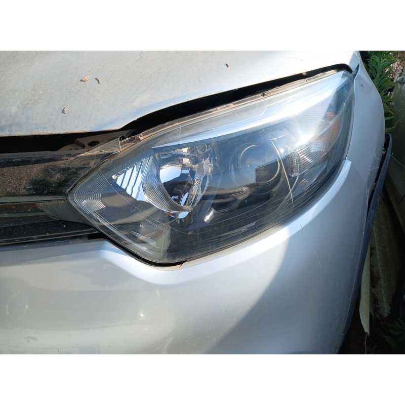 Recambio de faro izquierdo para renault captur referencia OEM IAM   