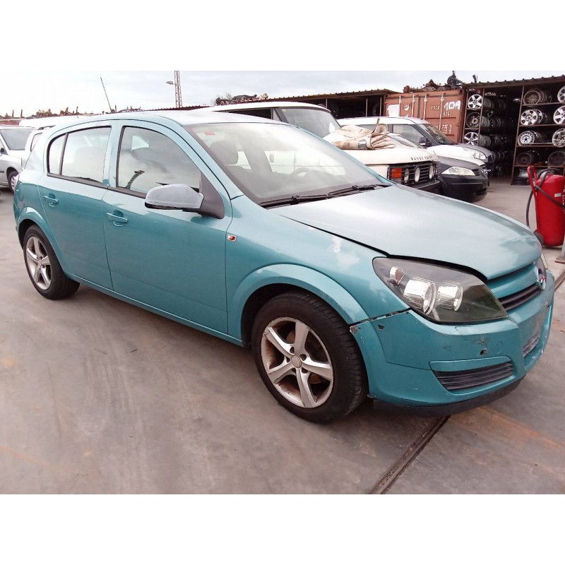 opel astra h berlina del año 2004