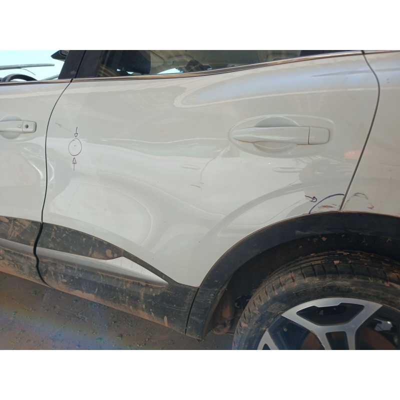 Recambio de puerta trasera izquierda para renault kadjar (ha_, hl_) 1.3 tce 140 referencia OEM IAM - Blanco 2