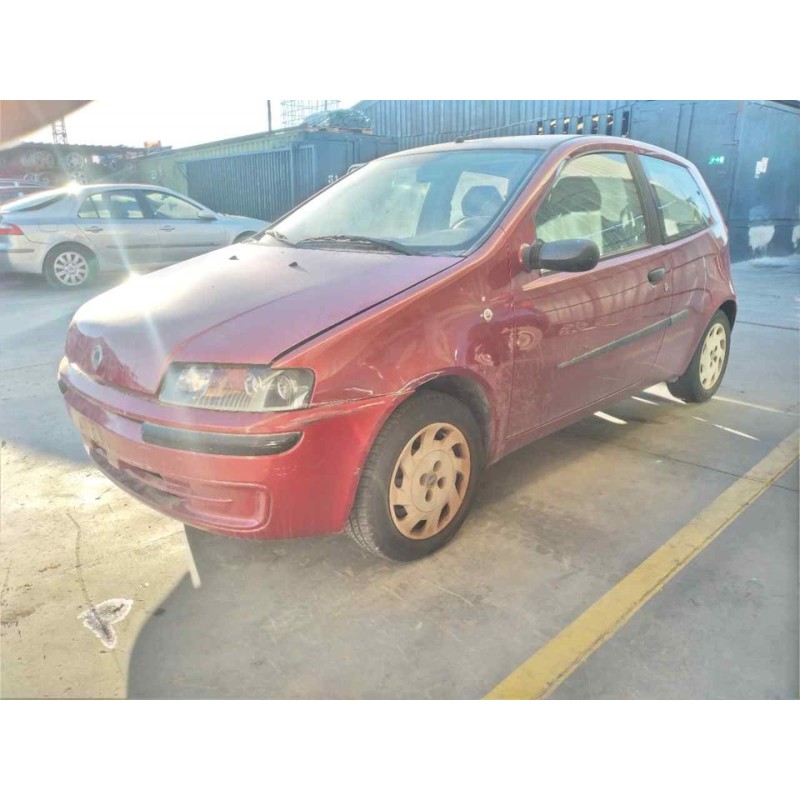 fiat punto berlina (188) del año 2000