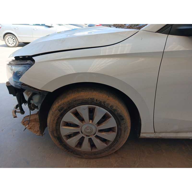 Recambio de aleta delantera izquierda para skoda fabia iv (pj3) 1.0 mpi referencia OEM IAM   