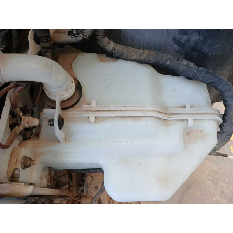 Recambio de deposito limpia para skoda fabia iv (pj3) 1.0 mpi referencia OEM IAM - Blanco 2