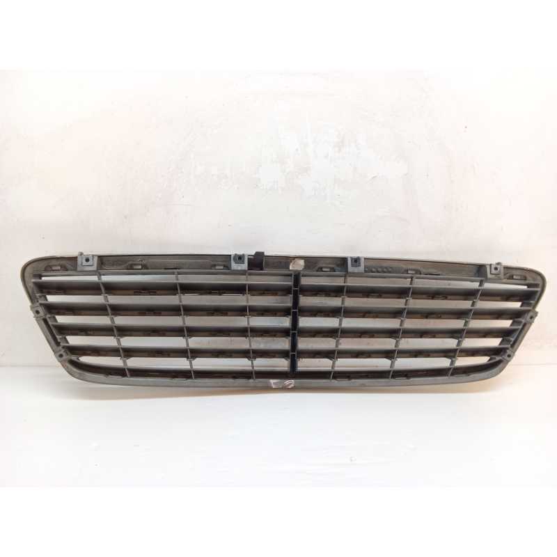 Recambio de rejilla delantera para mercedes-benz clase c (w203) c 270 cdi (203.016) referencia OEM IAM A2038800183 - Gris 3