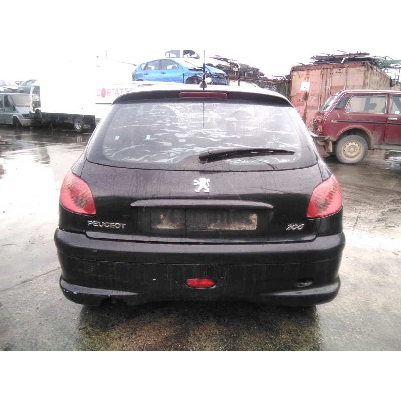 peugeot 206 berlina del año 2005
