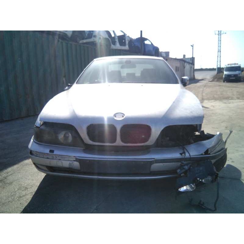 bmw serie 5 berlina (e39) del año 2000