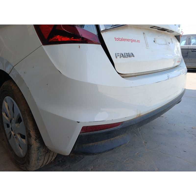 Recambio de paragolpes trasero para skoda fabia iv (pj3) 1.0 mpi referencia OEM IAM - Blanco 3