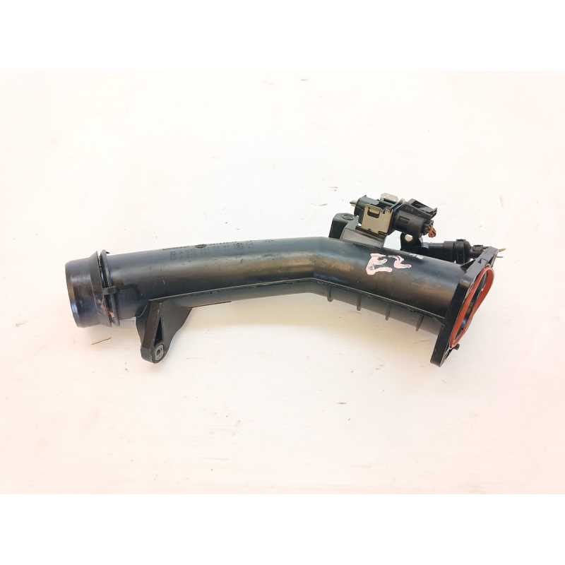Recambio de tubo para mercedes-benz clase a (w176) a 180 blueefficiency (176.042) referencia OEM IAM A2700900844  