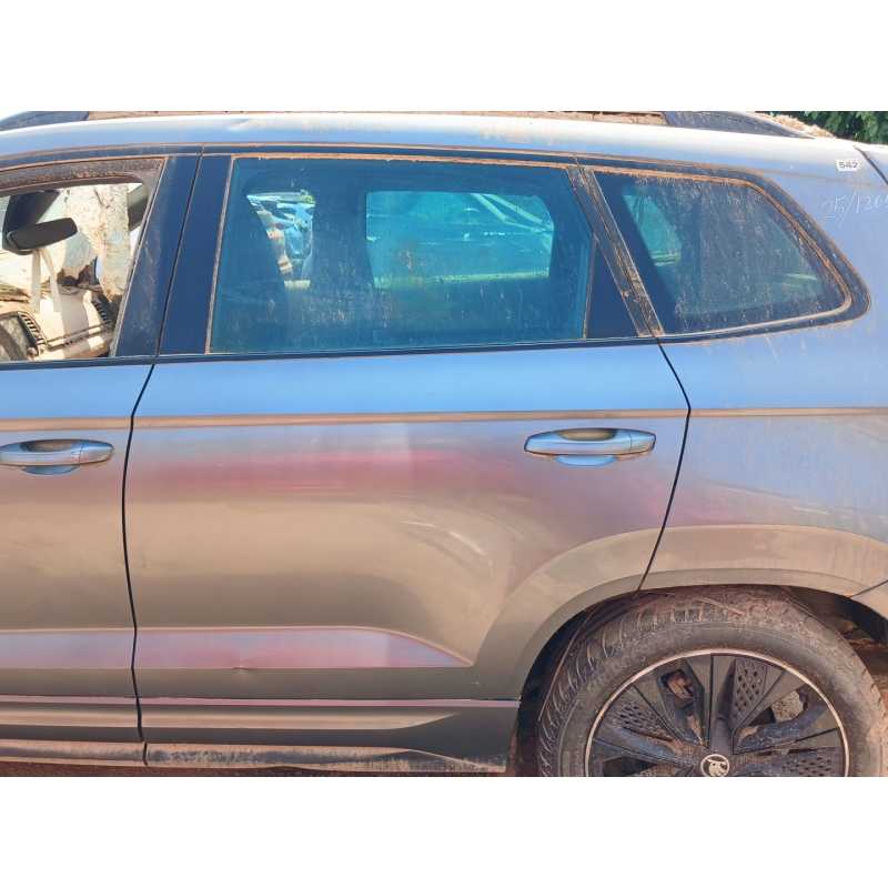Recambio de puerta trasera izquierda para skoda karoq (nu) referencia OEM IAM   
