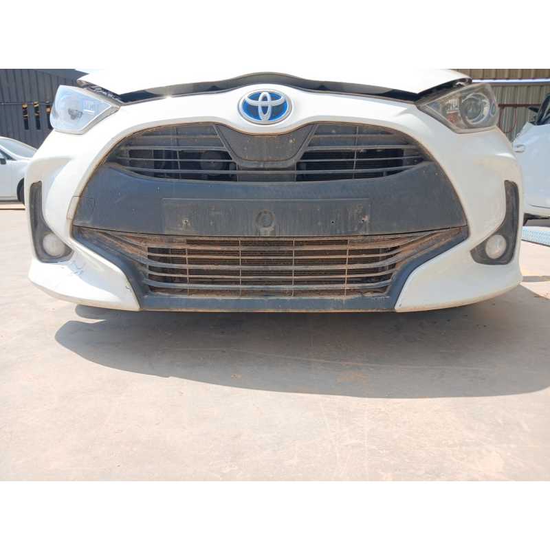Recambio de paragolpes delantero para toyota yaris (_p21_, _pa1_, _ph1_) 1.5 hybrid (mxph11) referencia OEM IAM - Blanco 2