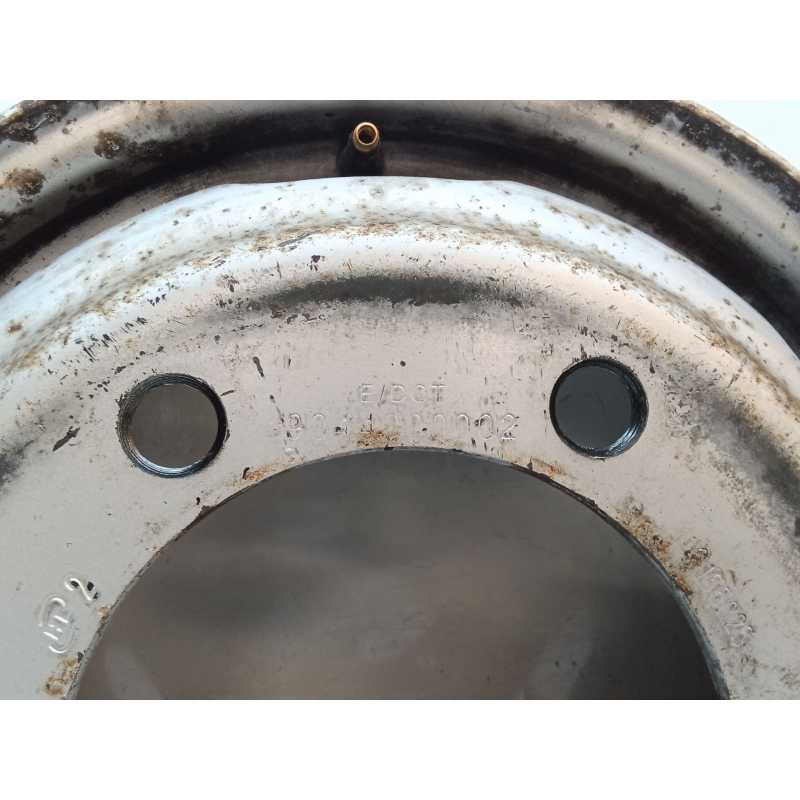 Recambio de llanta para mercedes-benz sprinter 02.00  caja cerrada, techo elevado 413 cdi (904.663) referencia OEM IAM 904400000 - Blanco 2
