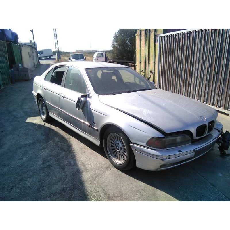 bmw serie 5 berlina (e39) del año 2000