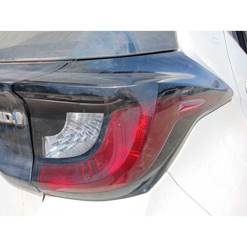 Recambio de piloto trasero derecho para toyota yaris (xp21) hybrid style referencia OEM IAM   