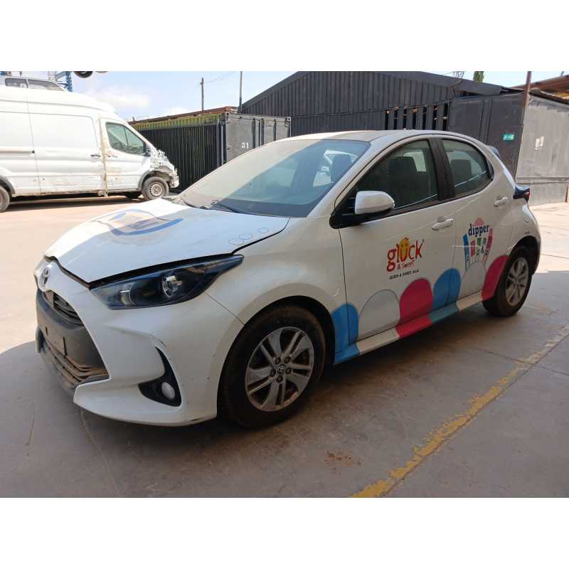 toyota yaris (xp21) del año 2023