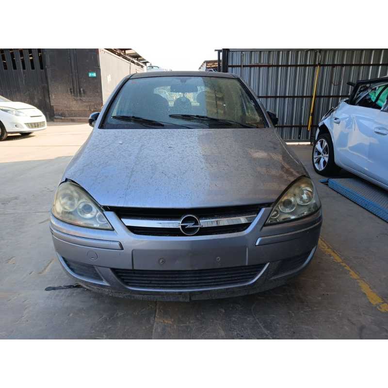 opel corsa c (x01) del año 2005
