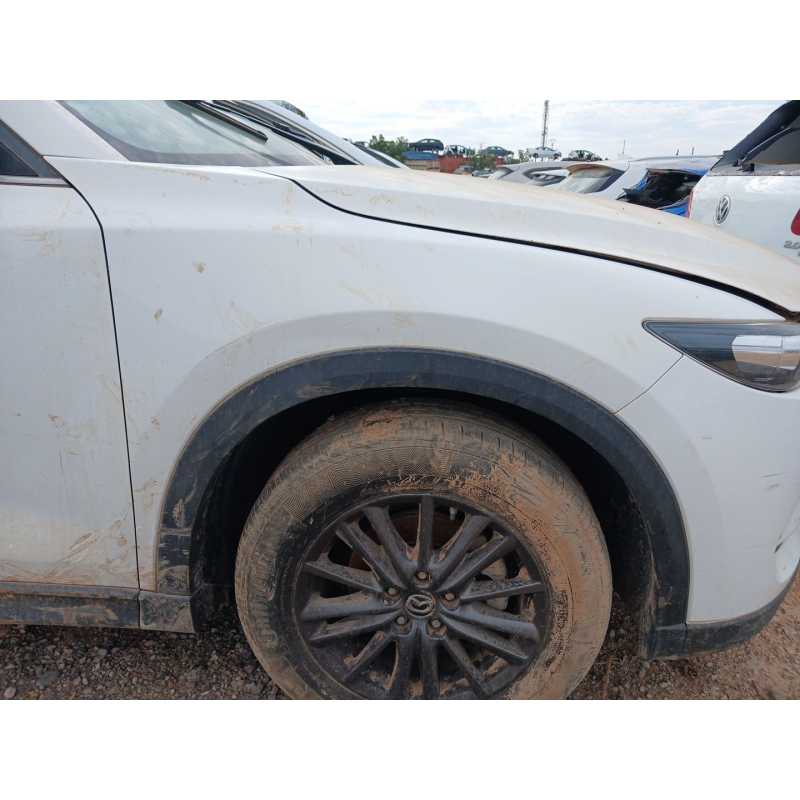 Recambio de aleta delantera derecha para mazda cx-5 zenith 4wd referencia OEM IAM   