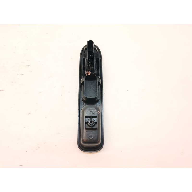 Recambio de mando elevalunas delantero derecho para peugeot 307 break / sw (s1) break xr referencia OEM IAM 3