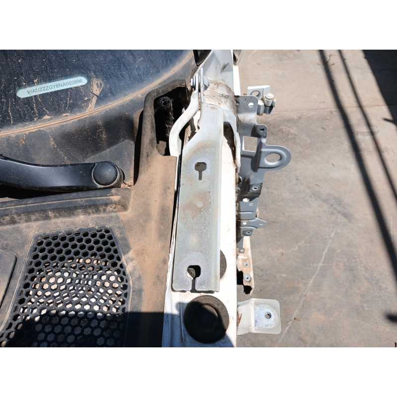 Recambio de bisagra capo izquierda para audi a3 sportback (8ya, 8yf) 30 tdi referencia OEM IAM   
