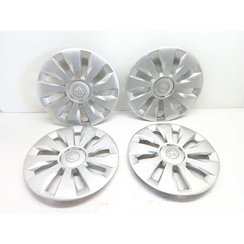 Recambio de tapacubos para skoda fabia iv (pj3) 1.0 mpi referencia OEM IAM 6VA601147A  