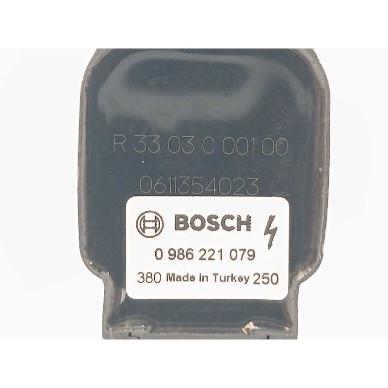 Recambio de bobina encendido para renault megane iii sport tourer dynamique referencia OEM IAM 0986221079 2