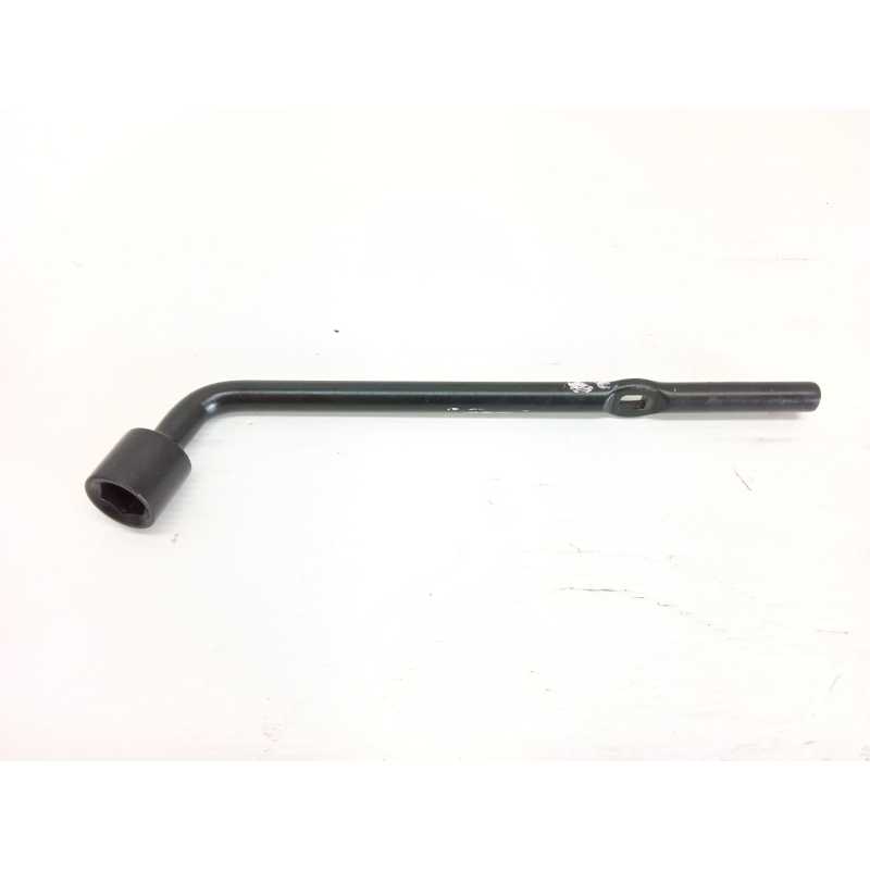 Recambio de llave rueda para renault kadjar (ha_, hl_) 1.3 tce 140 referencia OEM IAM   
