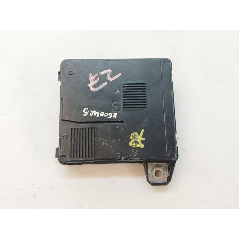 Recambio de caja reles / fusibles para renault megane ii sedán (lm0/1_) 1.5 dci (lm0f, lm0t, lm2b) referencia OEM IAM 8200306032 - Gris 3