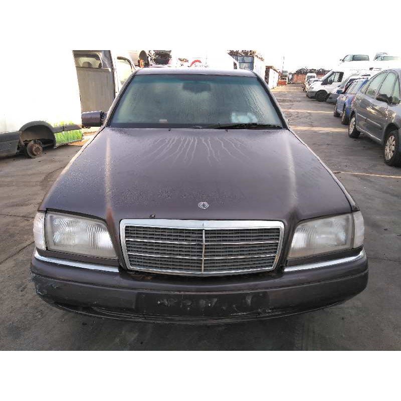 mercedes-benz clase c (w202) berlina del año 1995