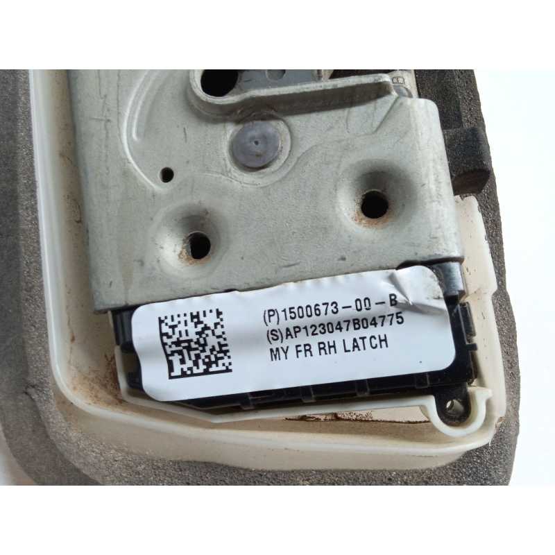 Recambio de cerradura puerta delantera derecha para tesla model y gran autonomia dual awd referencia OEM IAM 150067300B AP123047 2