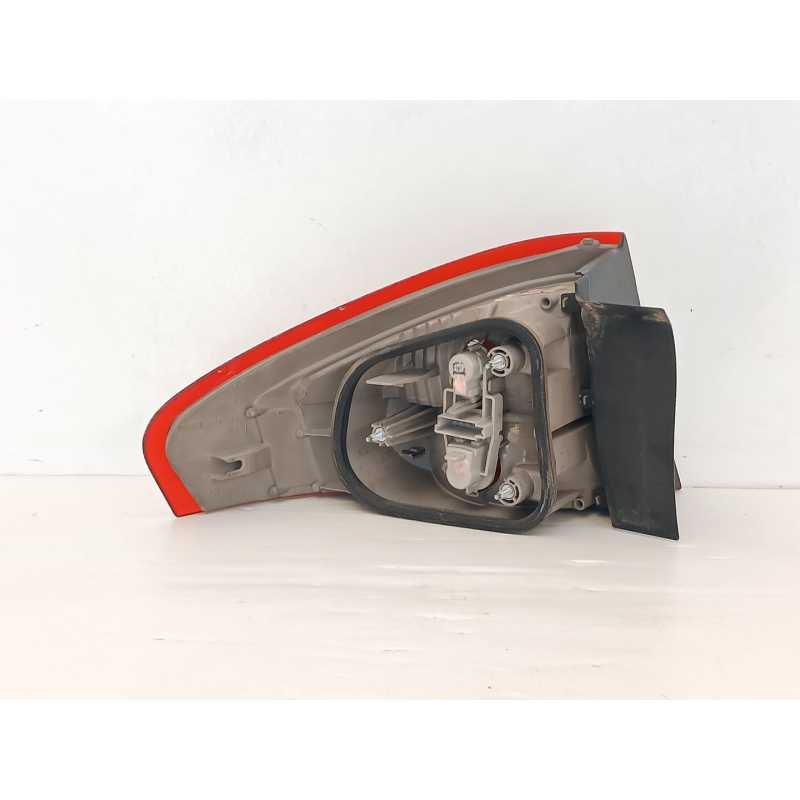 Recambio de piloto trasero derecho para ford mondeo iv (ba7) 2.0 tdci referencia OEM IAM 757113404A - Negro 3