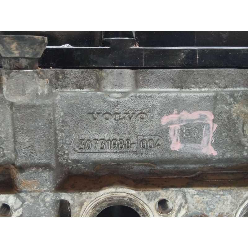 Recambio de culata para volvo xc90 i (275) d5 awd referencia OEM IAM 30731988004 - Negro 2