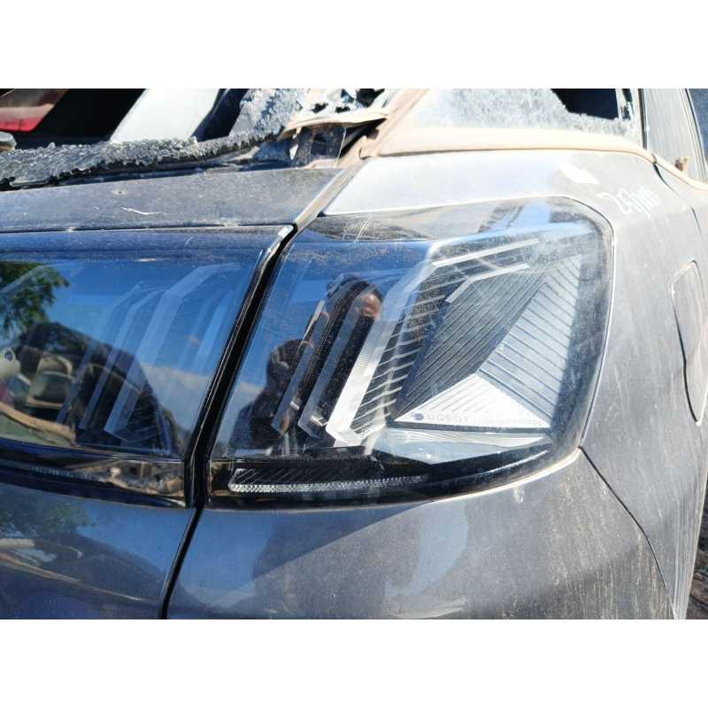 Recambio de piloto trasero derecho para peugeot 3008 style referencia OEM IAM   