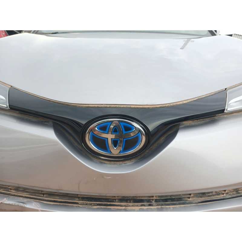 Recambio de rejilla delantera para toyota c-hr hybrid active referencia OEM IAM   