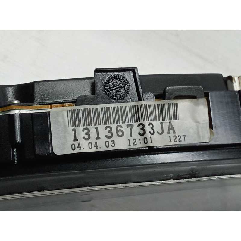 Recambio de cuadro instrumentos para opel signum básico referencia OEM IAM 13136733JA - Gris 2