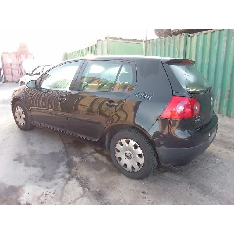 volkswagen golf v berlina (1k1) del año 2005