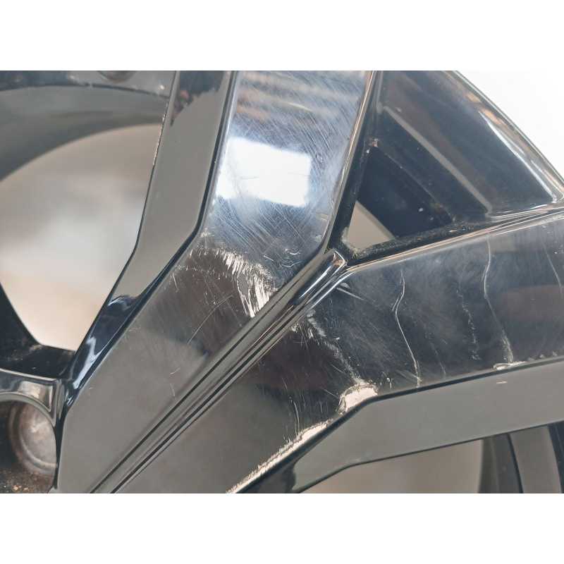 Recambio de llanta para dacia sandero iii 1.0 tce 90 referencia OEM IAM 403009410R - Negro 2