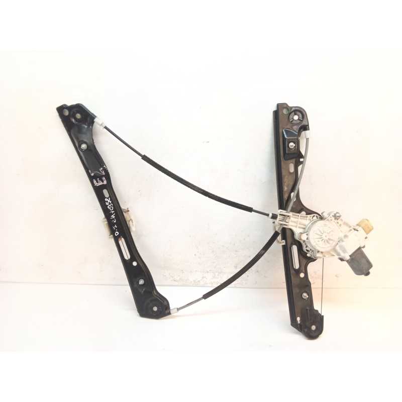 Recambio de elevalunas delantero izquierdo para bmw serie 1 berlina (e81/e87) 118d referencia OEM IAM 7067795S - Blanco 4