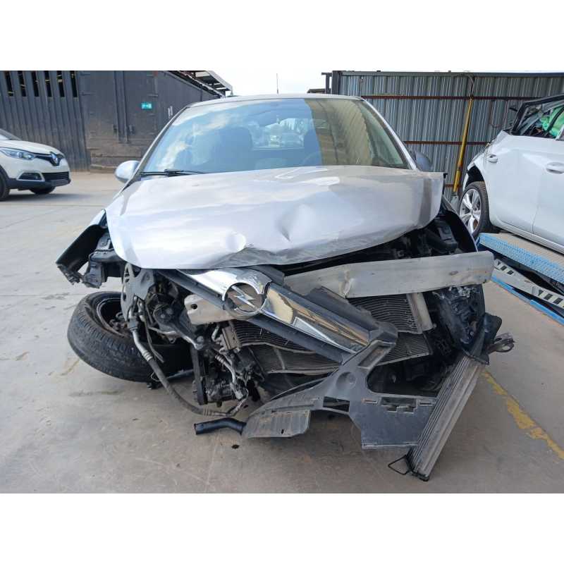 opel corsa d (s07) del año 2008