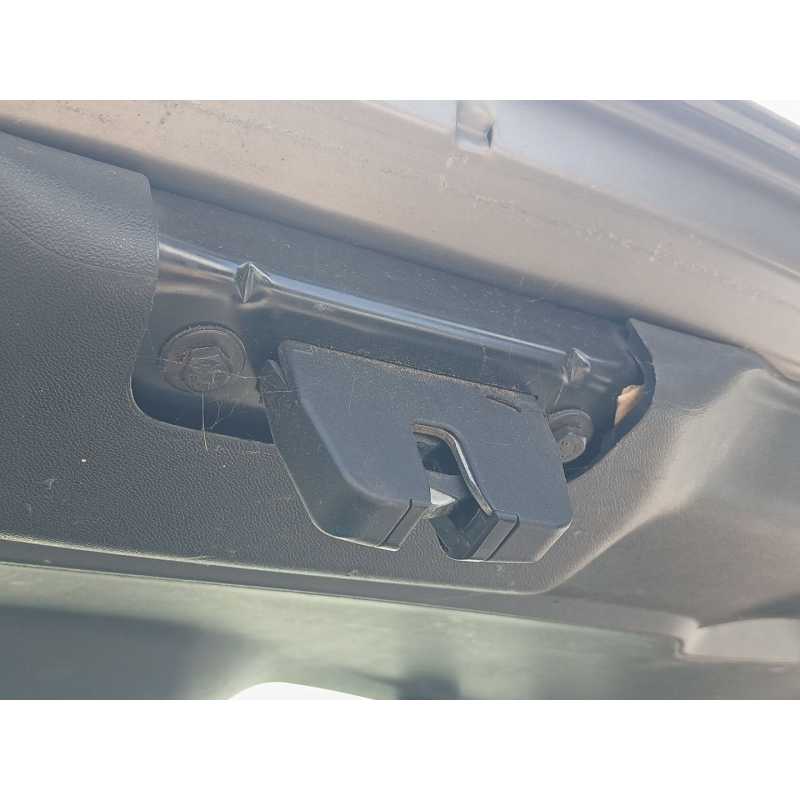 Recambio de cerradura capo para peugeot 208 active referencia OEM IAM   