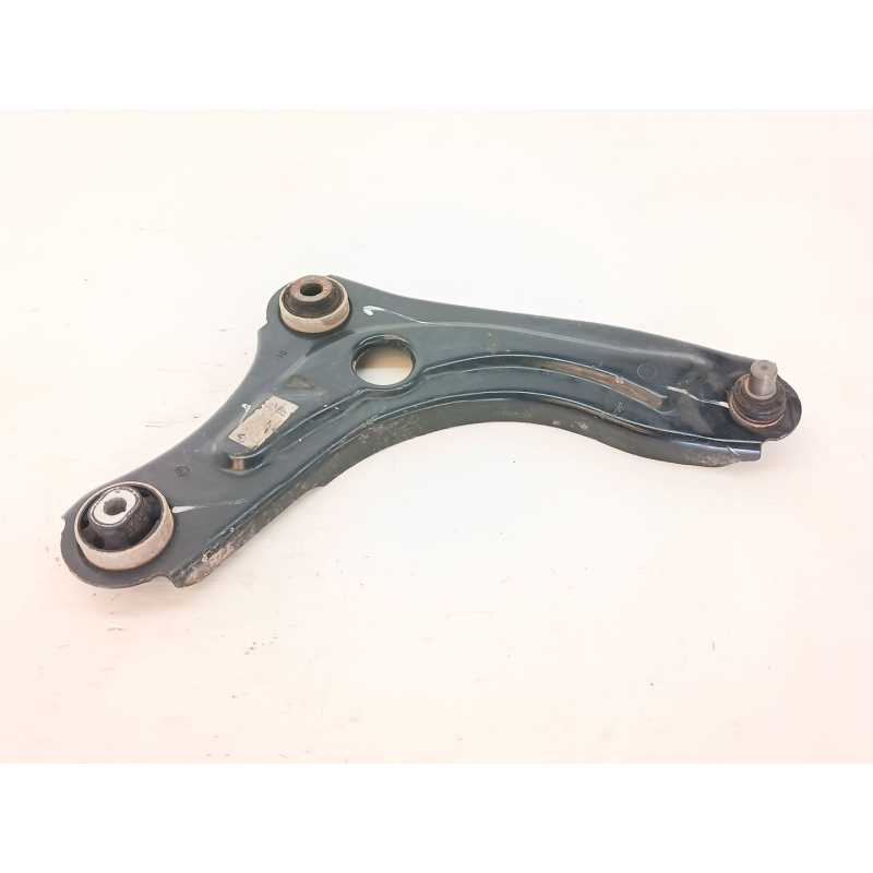 Recambio de brazo suspension inferior delantero derecho para dacia sandero iii 1.0 tce 90 referencia OEM IAM 45022R  