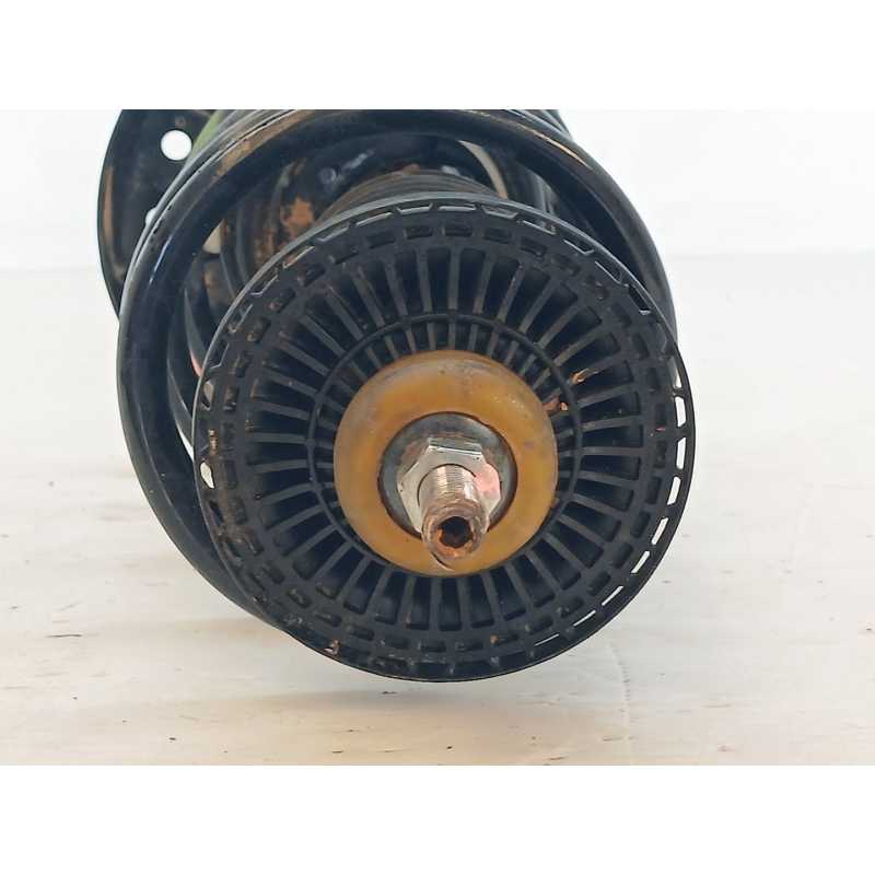 Recambio de amortiguador delantero derecho para dacia sandero iii 1.0 tce 90 referencia OEM IAM 543022129R - Negro 3