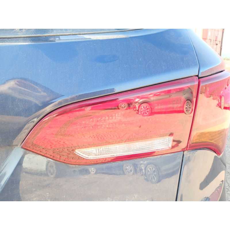 Recambio de piloto trasero derecho interior para hyundai santa fe (dm) referencia OEM IAM   