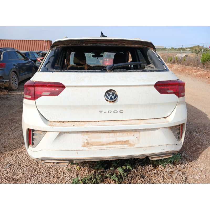 volkswagen t-roc (d11) del año 2022