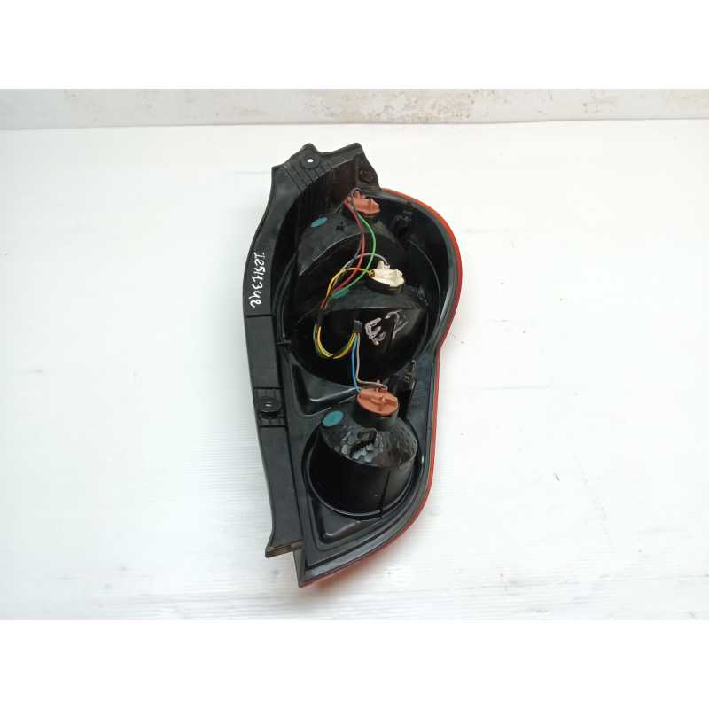 Recambio de piloto trasero izquierdo para chevrolet spark (m300) 1.0 referencia OEM IAM 44452M27 - Blanco 2