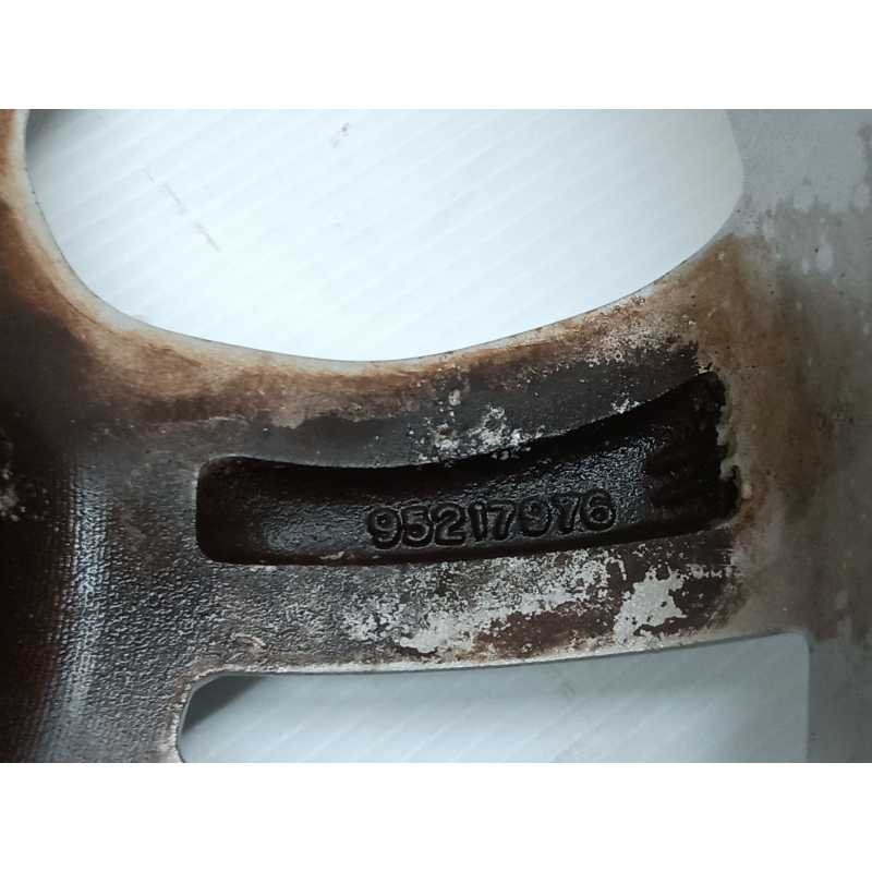 Recambio de llanta para chevrolet spark (m300) 1.0 referencia OEM IAM 95217976 - Blanco 2
