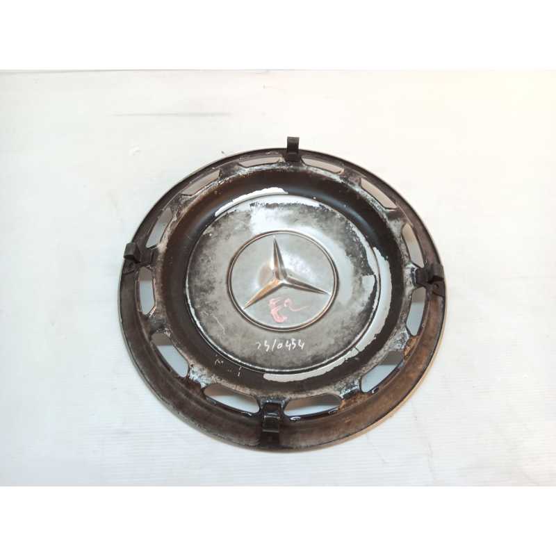 Recambio de tapacubos para mercedes-benz 123 sedán (w123) 300 d (123.130) referencia OEM IAM - Gris 2